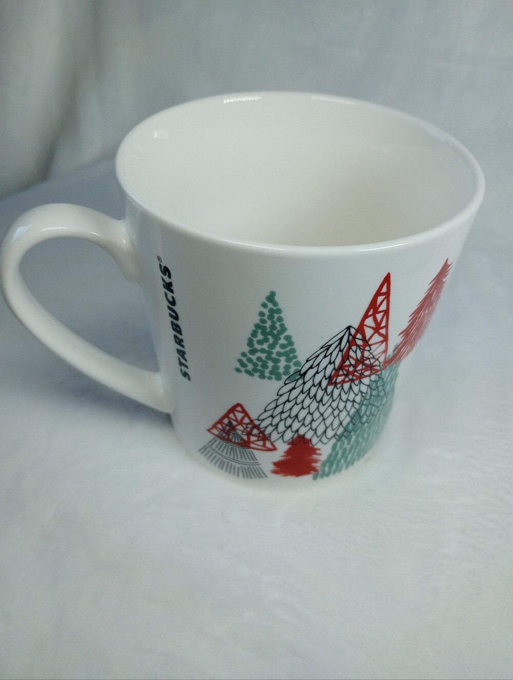 Starbucks Christmas Tree Coffee Mug 17 oz. Large White Ceramic Multicolor Trees